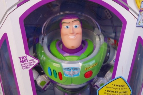 トイストーリー TOY STORY 4 Signature Collection シグネチャーコレクション バズ ライトイヤー