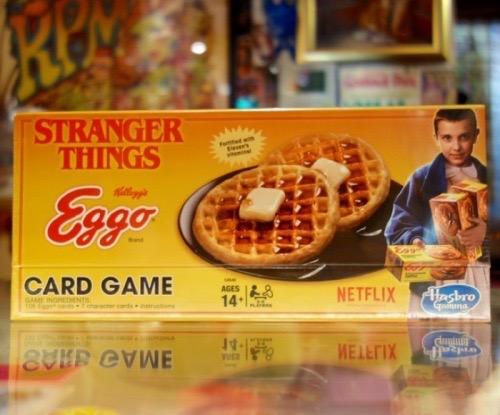 STRANGER THINGS ストレンジャーシングス Eggo カードゲーム
