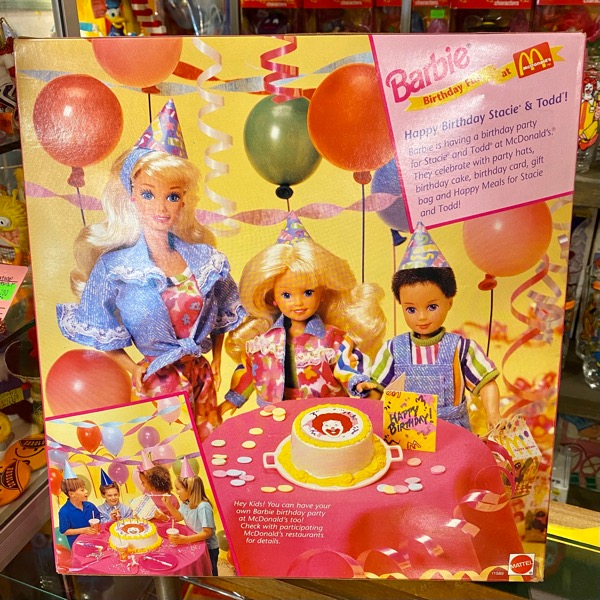 バービー人形　バースデー　Barbie Fun At Macdonald’s